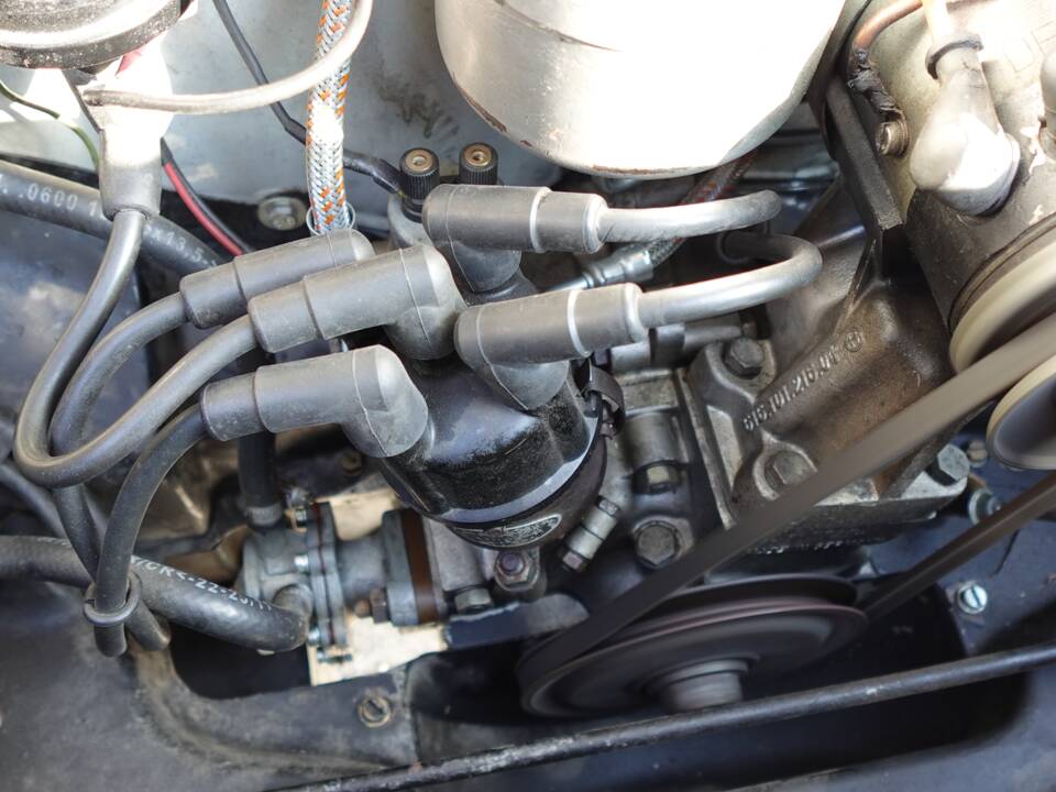 Image 17/29 of Porsche 356 C 1600 (1965)