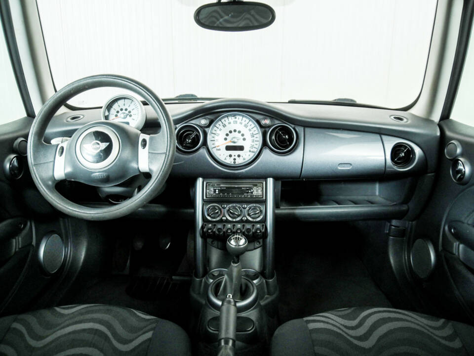 Bild 7/47 von Mini One (2003)