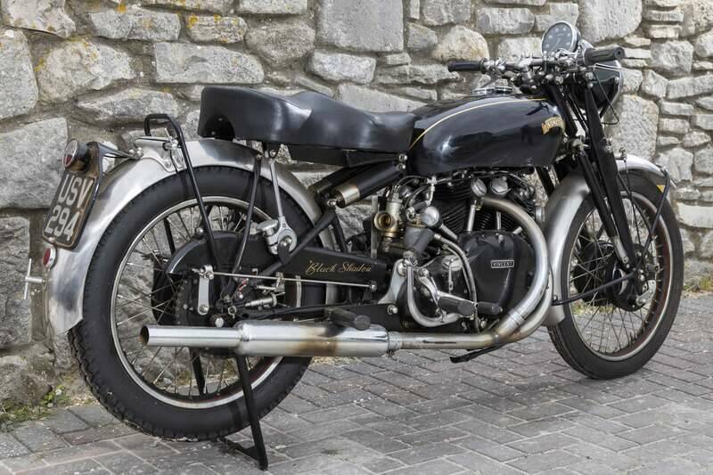 Bild 34/44 von Vincent Black Shadow C (1952)
