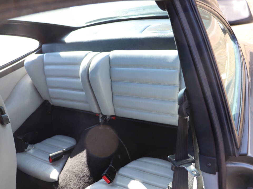 Imagen 21/52 de Porsche 911 Turbo 3.3 (1987)
