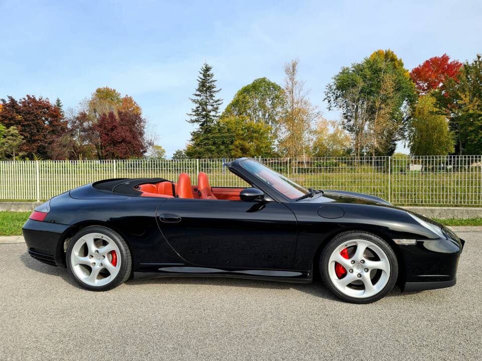 Bild 3/20 von Porsche 911 Carrera 4S (2005)