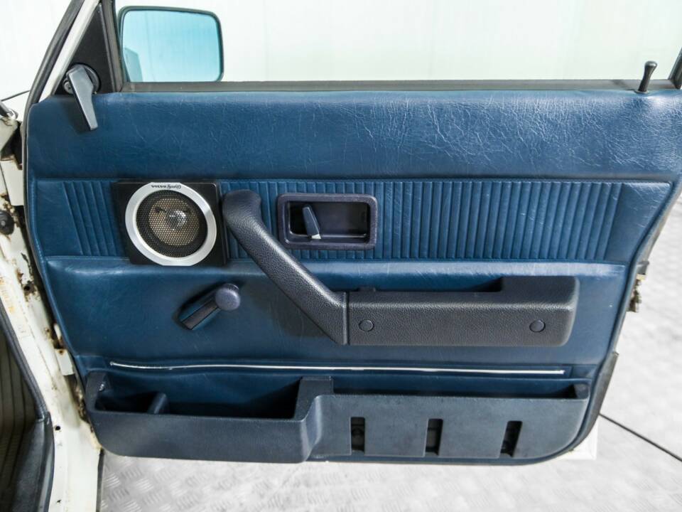 Imagen 34/50 de Volvo 244 GL D (1984)