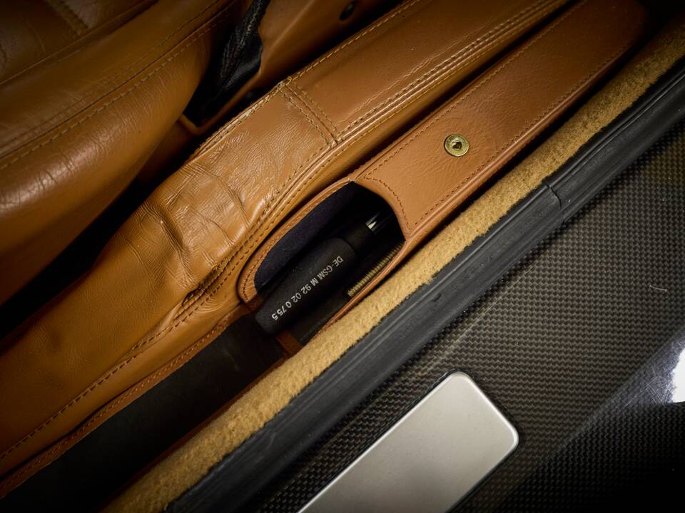 Image 70/100 of Ferrari F 355 Spider (1999)