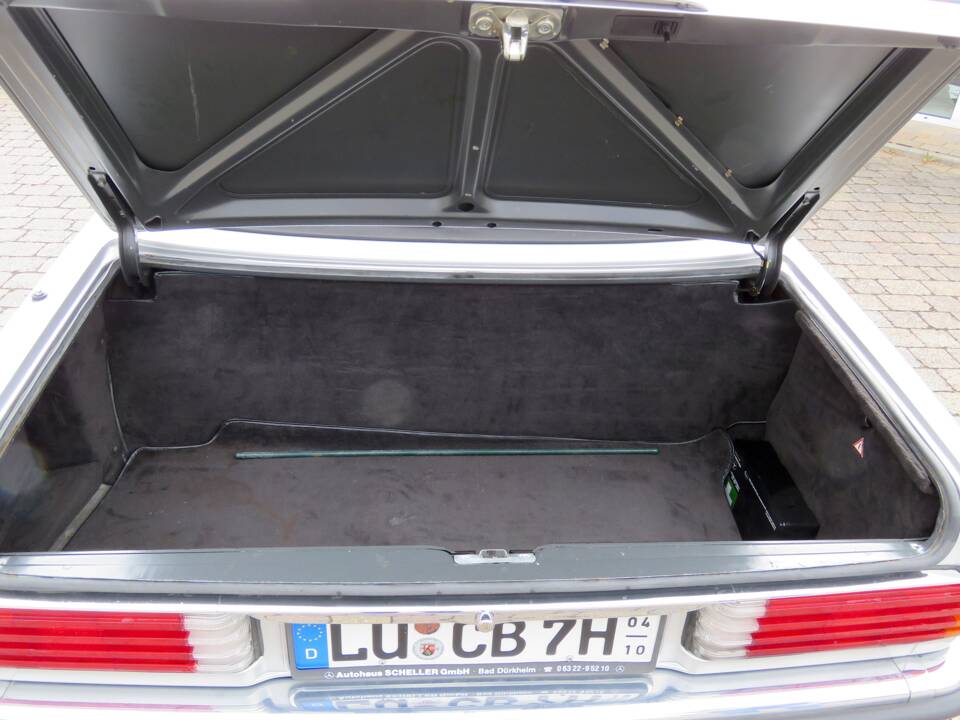 Image 16/39 de Mercedes-Benz 300 SL (1987)