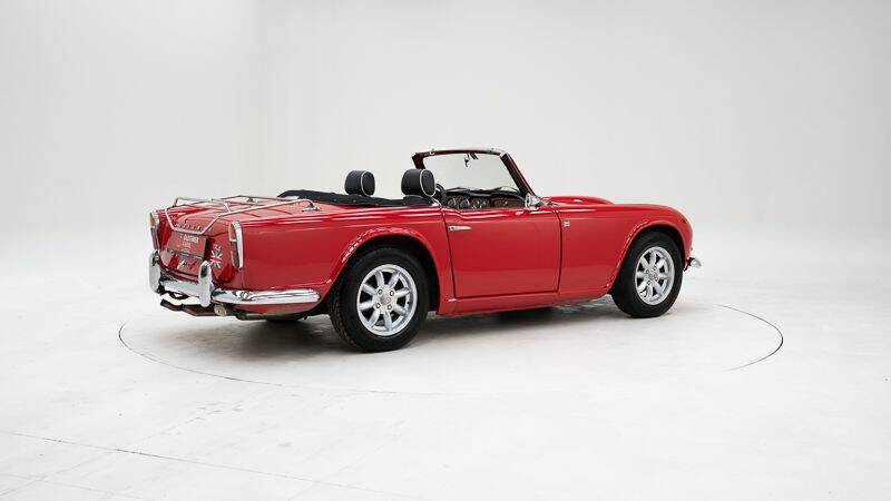 Image 2/15 de Triumph TR 4A (1966)