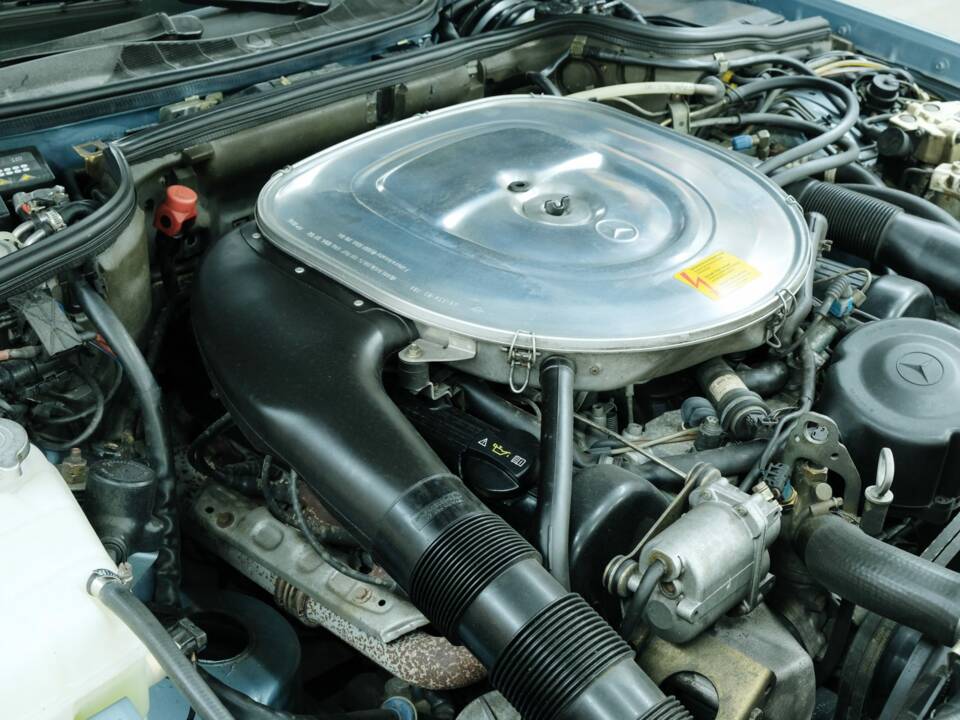 Bild 17/50 von Mercedes-Benz 420 SE (1988)