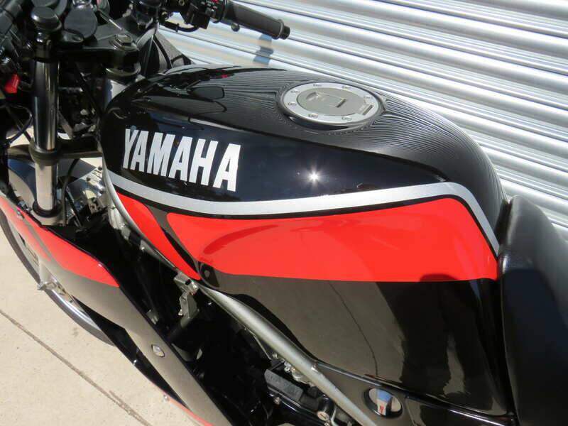 Immagine 27/44 di Yamaha RD 350 LC (1989)