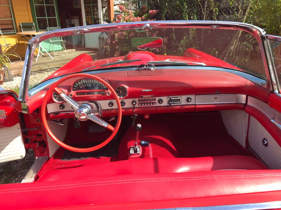 Image 4/15 of Ford Thunderbird (1955)