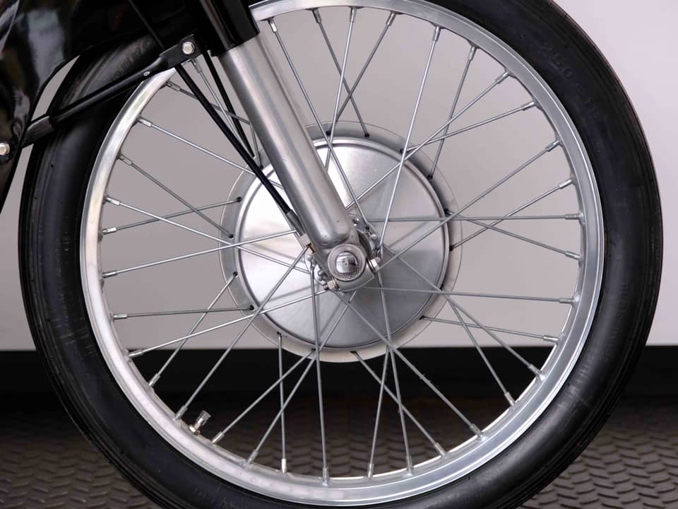 Image 3/68 of Mondial 160 Sport Lusso (1954)