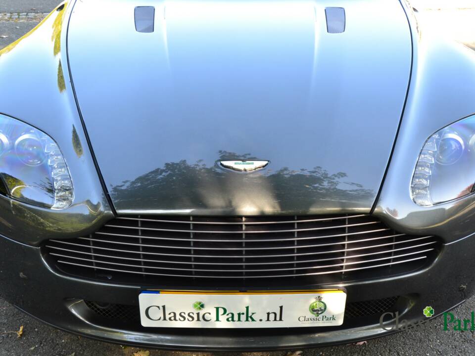 Image 50/50 de Aston Martin V8 Vantage (2005)