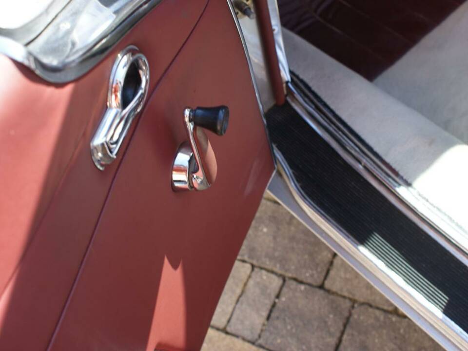 Immagine 26/50 di Mercedes-Benz 230 SL (1967)