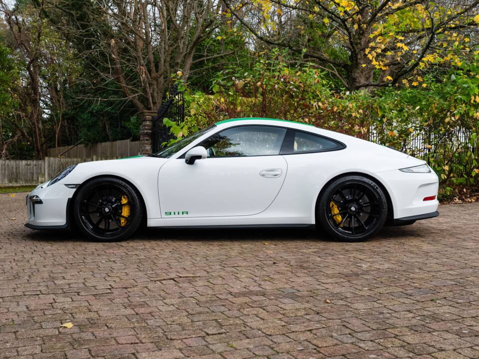 Image 4/42 of Porsche 911 R (2016)