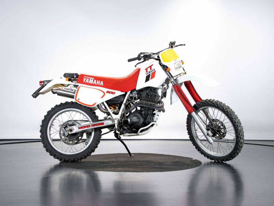 Image 5/50 of Yamaha TT 600 (1985)