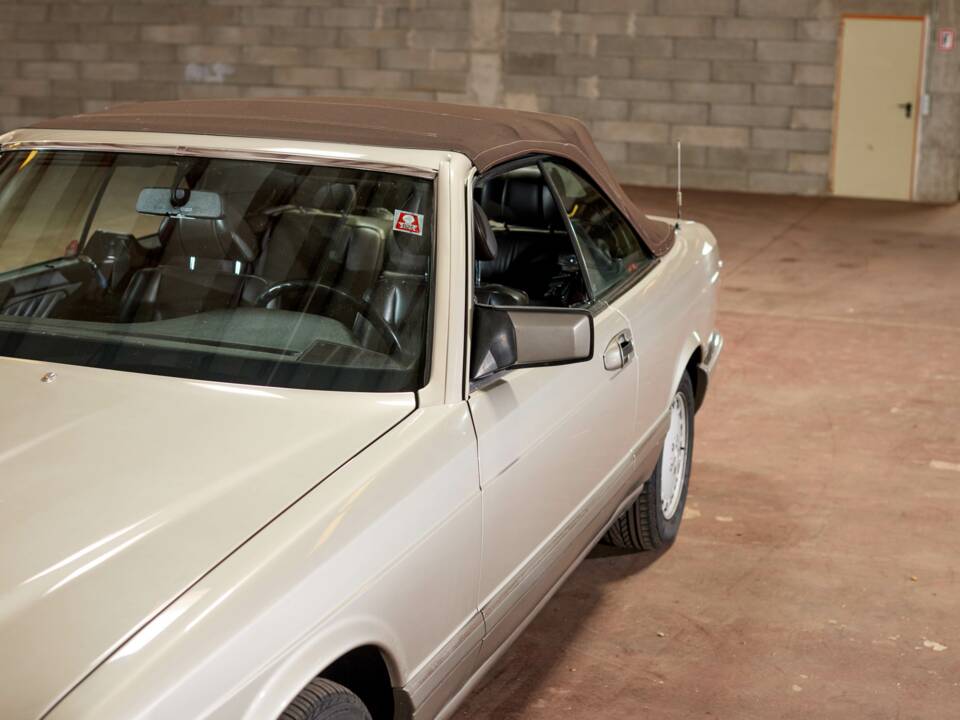 Bild 43/56 von Mercedes-Benz 500 SEC Bähr (1990)