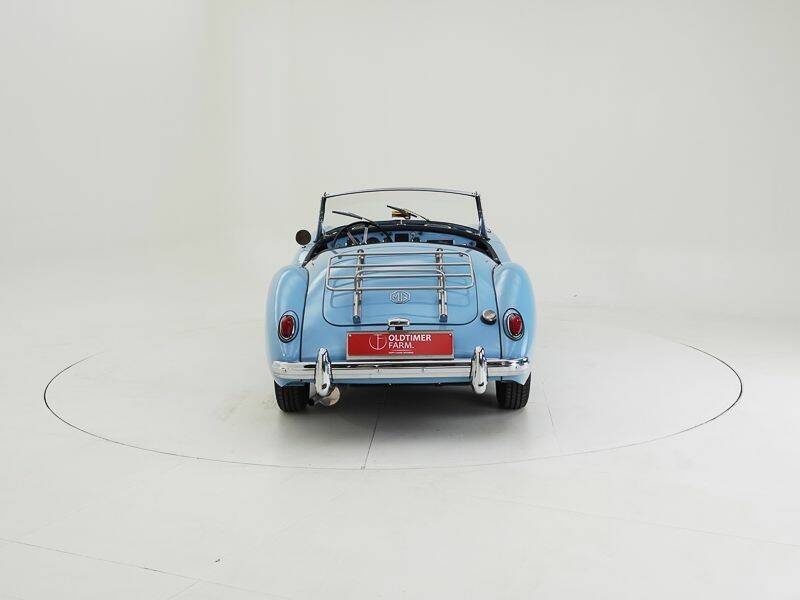 Immagine 7/15 di MG MGA 1500 (1957)