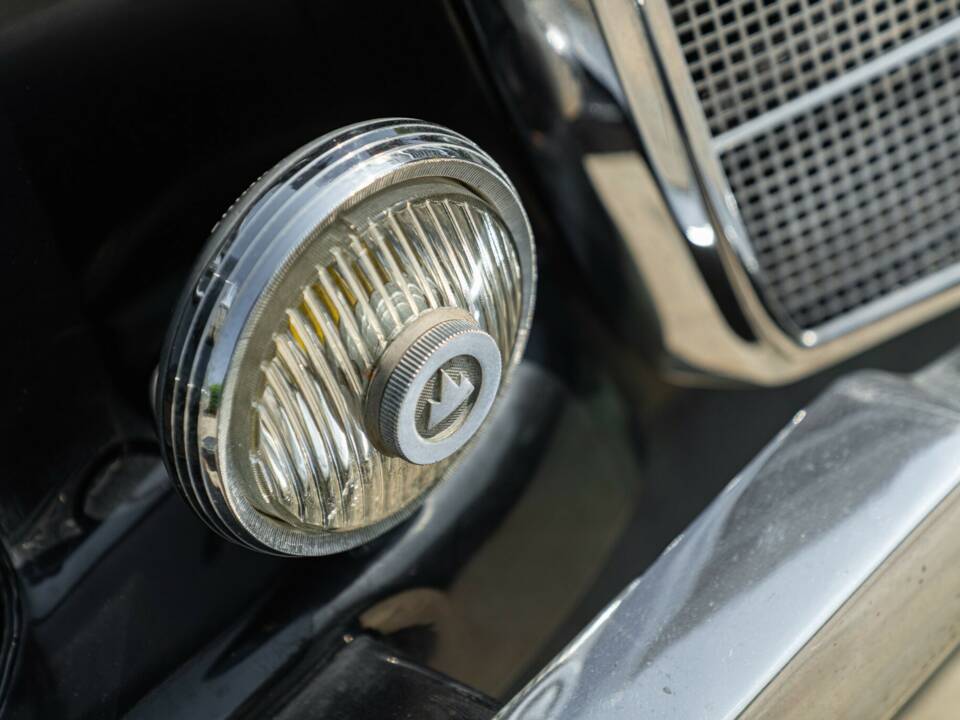 Image 19/50 of Mercedes-Benz 190 (1955)