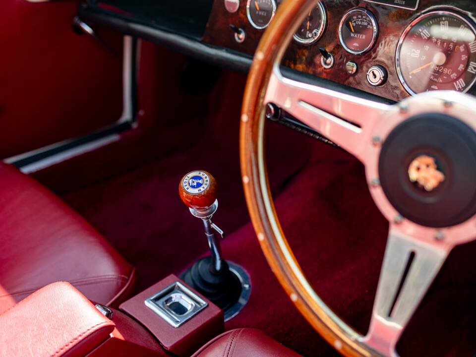 Bild 28/29 von Sunbeam Tiger Mk II (1967)