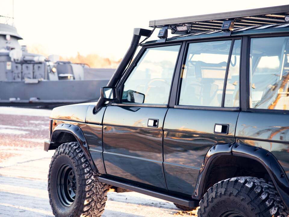 Image 4/17 of Land Rover Range Rover Classic Vogue SEi (1993)
