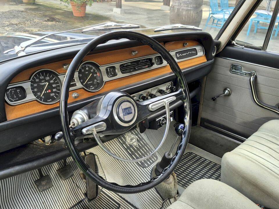 Afbeelding 29/63 van Lancia Flavia 2000 (1970)