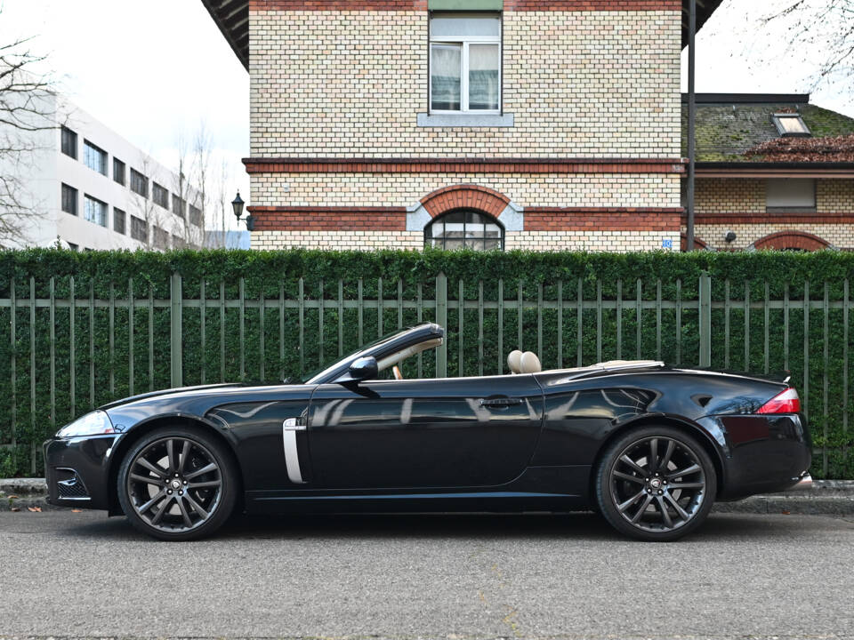 Imagen 5/43 de Jaguar XKR (2007)
