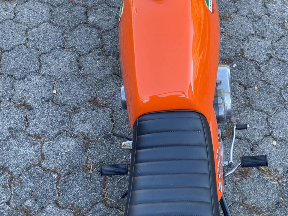 Immagine 3/12 di Laverda 750 SF (1973)