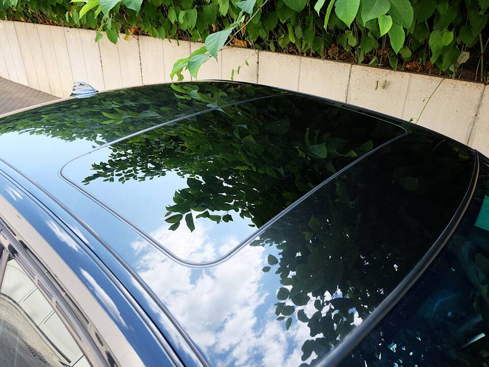 Image 27/51 of BMW M5 (2007)