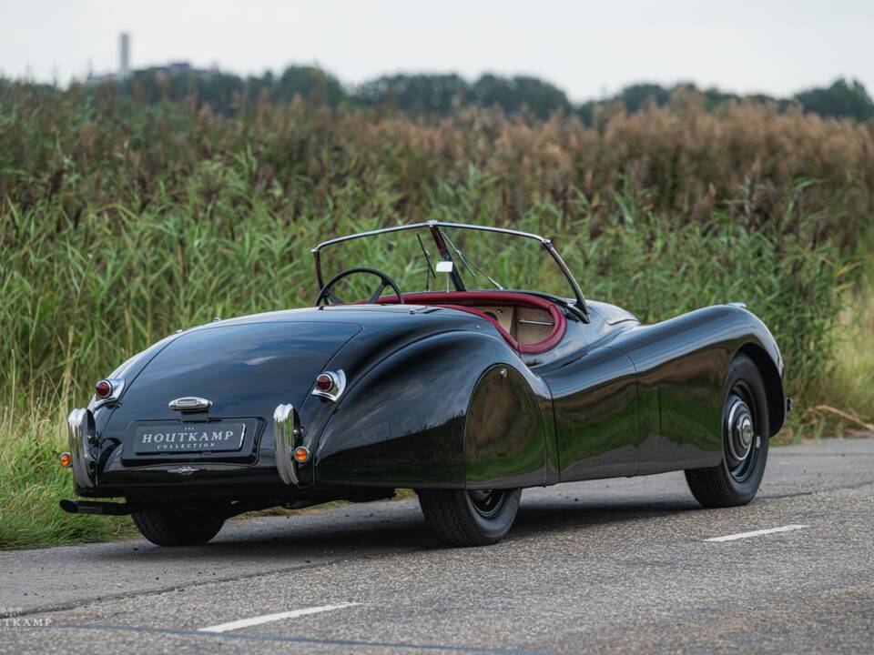 Immagine 12/21 di Jaguar XK 120 OTS (1951)