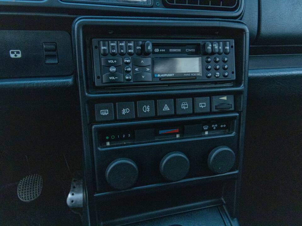 Imagen 47/50 de Lancia Delta HF Integrale Evoluzione I (1991)