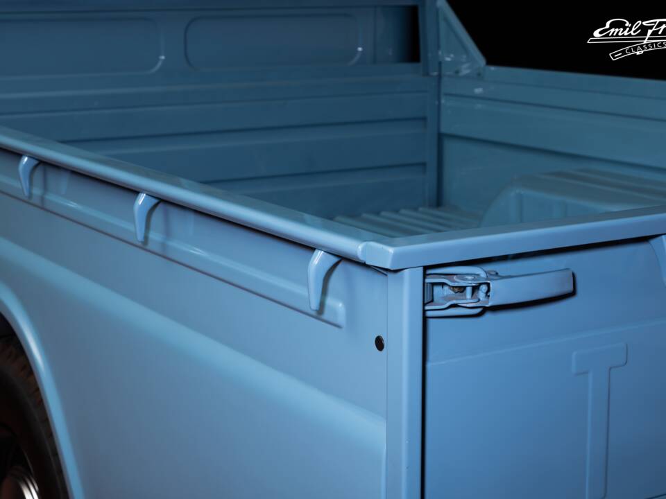 Bild 6/8 von Toyota Landcruiser FJ 45 (1967)