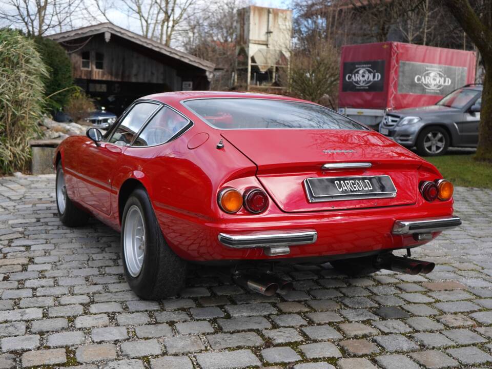 Image 9/34 of Ferrari 365 GTB&#x2F;4 Daytona (1970)