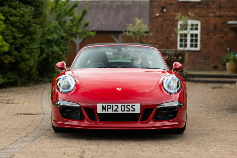Immagine 6/50 di Porsche 911 Targa 4 GTS (2015)