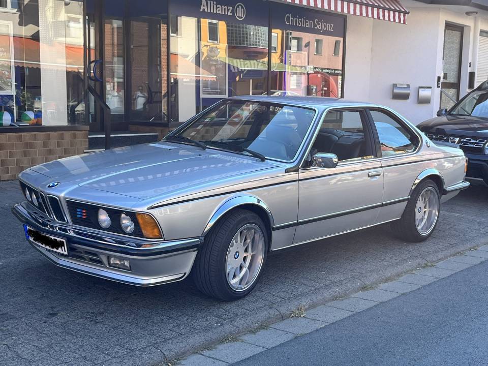 Image 2/39 of BMW 635 CSi (1984)