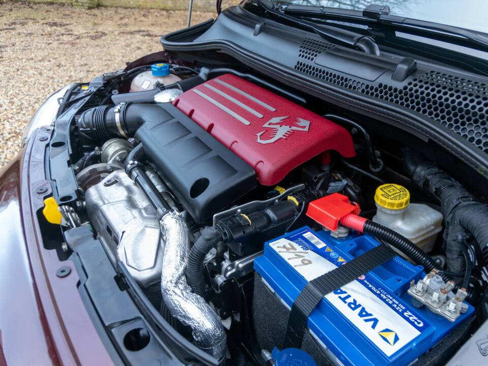 Afbeelding 31/50 van Abarth 695 "Edizione Maserati" (2013)