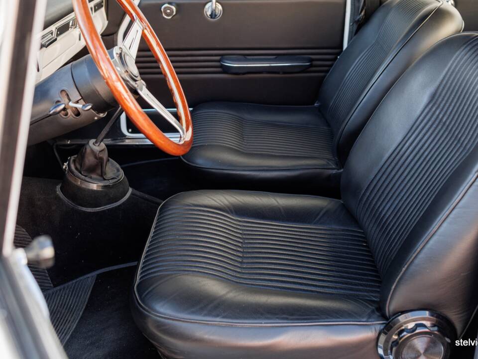 Image 26/40 de Alfa Romeo Giulia 1600 TI (1967)