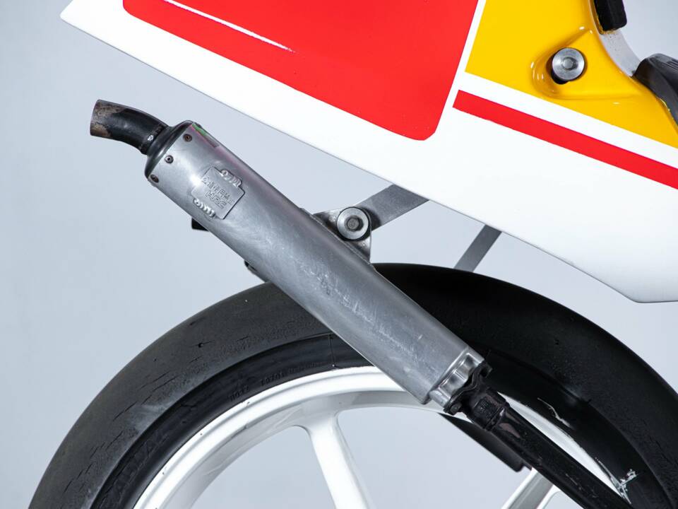 Bild 30/50 von Honda DUMMY (1992)