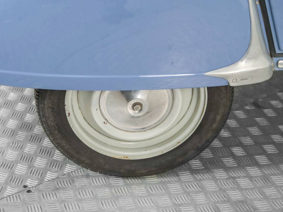 Image 29/50 of Citroën 2 CV 6 (1987)