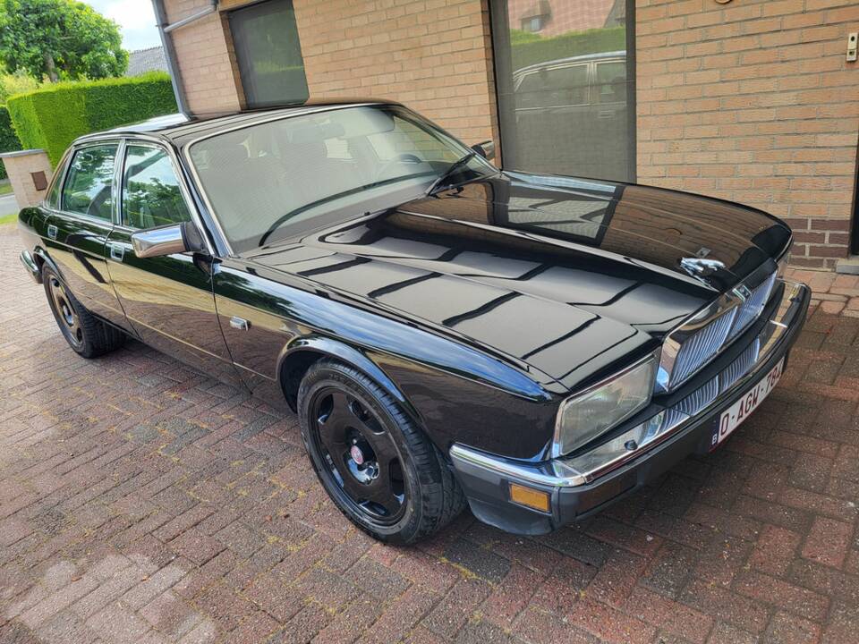 Imagen 8/8 de Jaguar Sovereign 3.6 (1988)