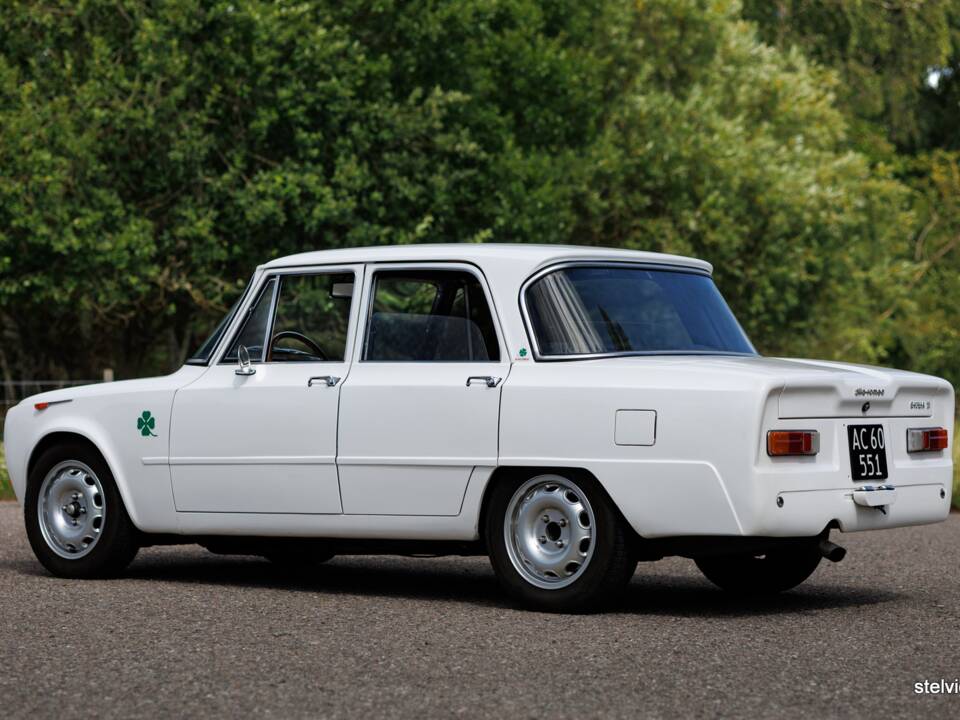 Image 8/40 de Alfa Romeo Giulia 1600 TI (1967)