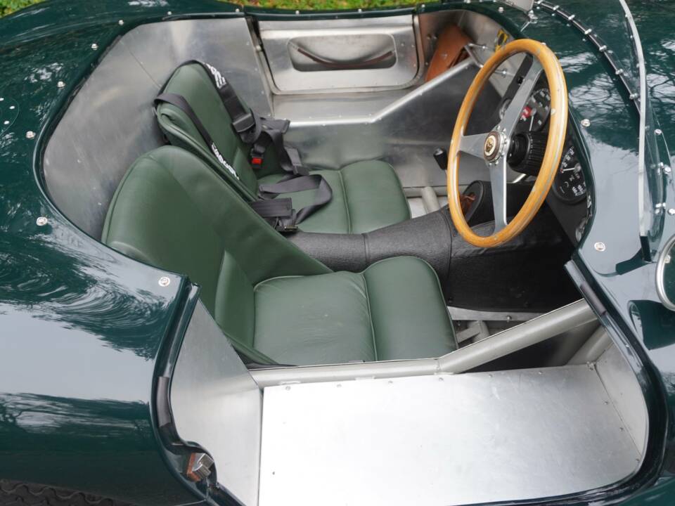 Bild 9/15 von Jaguar XK 120 C (C-Type) (1900)