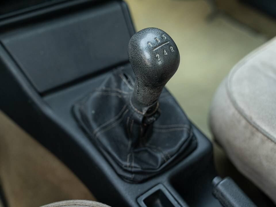 Bild 24/40 von Lancia Thema 6V (1985)