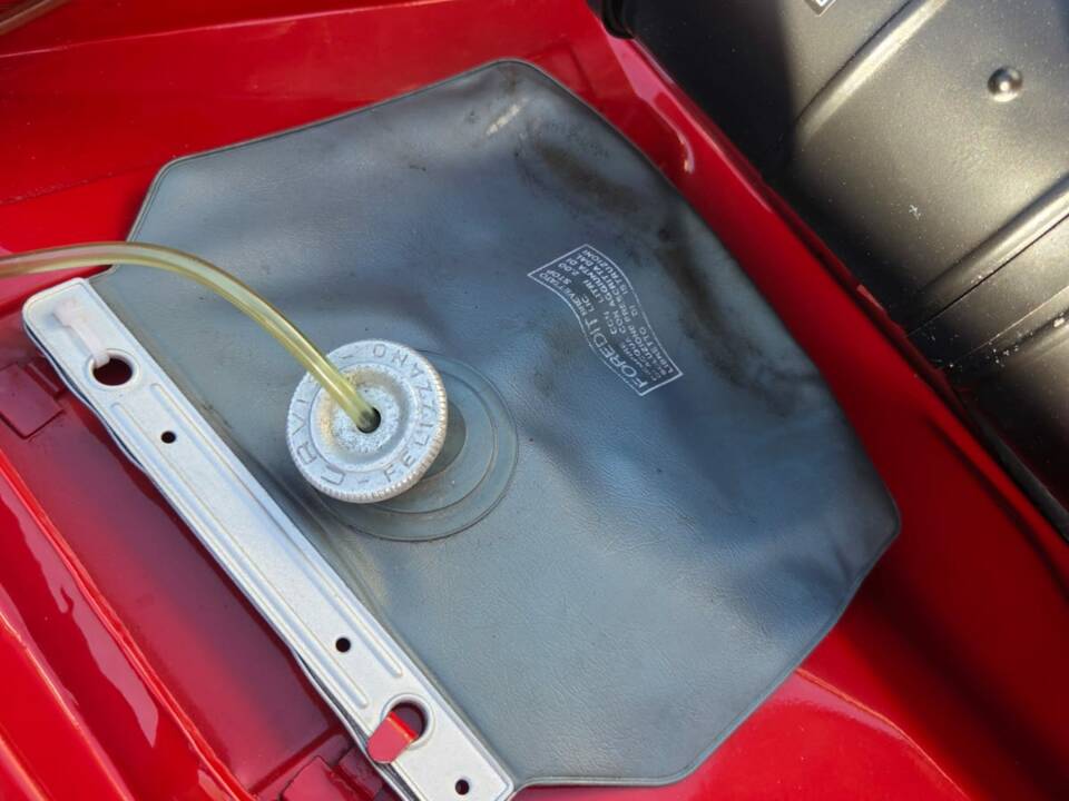 Image 33/50 of Alfa Romeo 2000 Berlina (1973)
