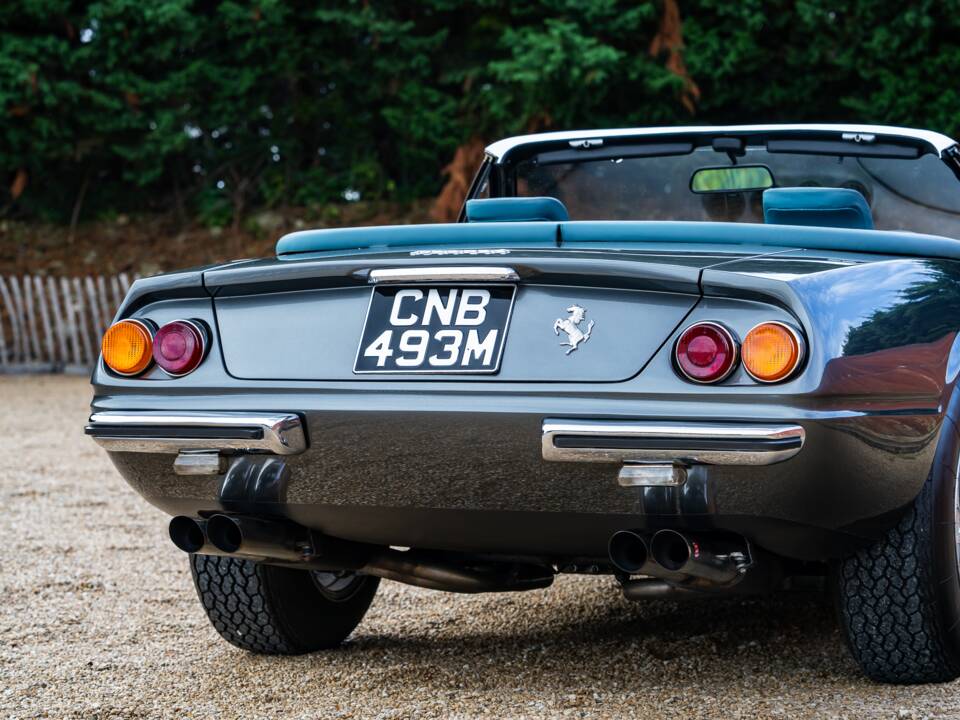 Imagen 15/32 de Ferrari 365 GTB&#x2F;4 Daytona (1973)