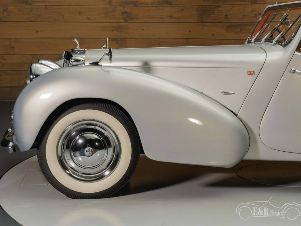 Bild 6/8 von Triumph 2000 Roadster (1949)