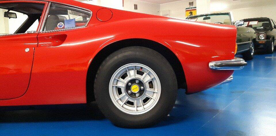 Afbeelding 25/50 van Ferrari Dino 246 GT (1972)