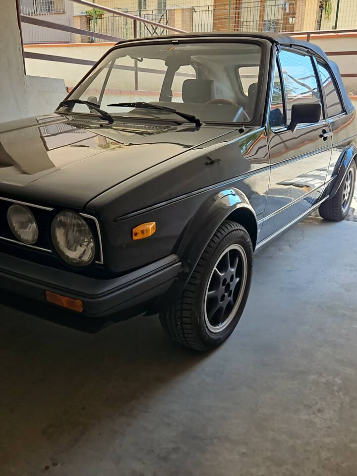 Image 83/128 of Volkswagen Golf Mk I Convertible 1.1 (1981)