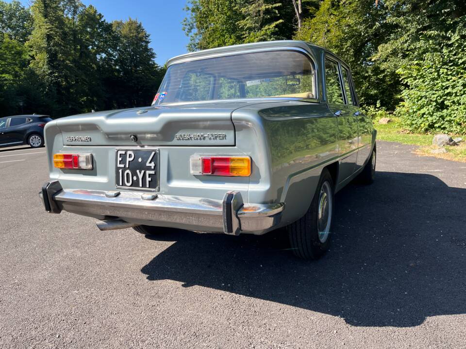 Bild 10/21 von Alfa Romeo Giulia Super 1.3 (1972)