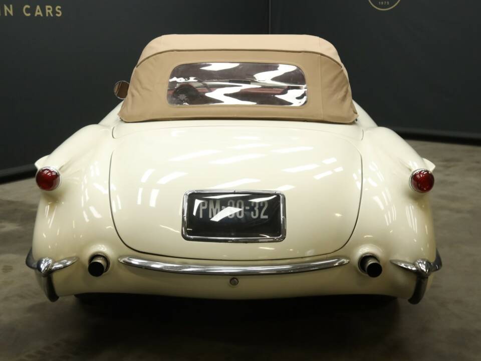 Image 46/50 of Chevrolet Corvette (1954)