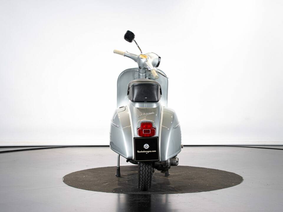 Bild 3/50 von Piaggio Vespa 150 Sprint (1967)