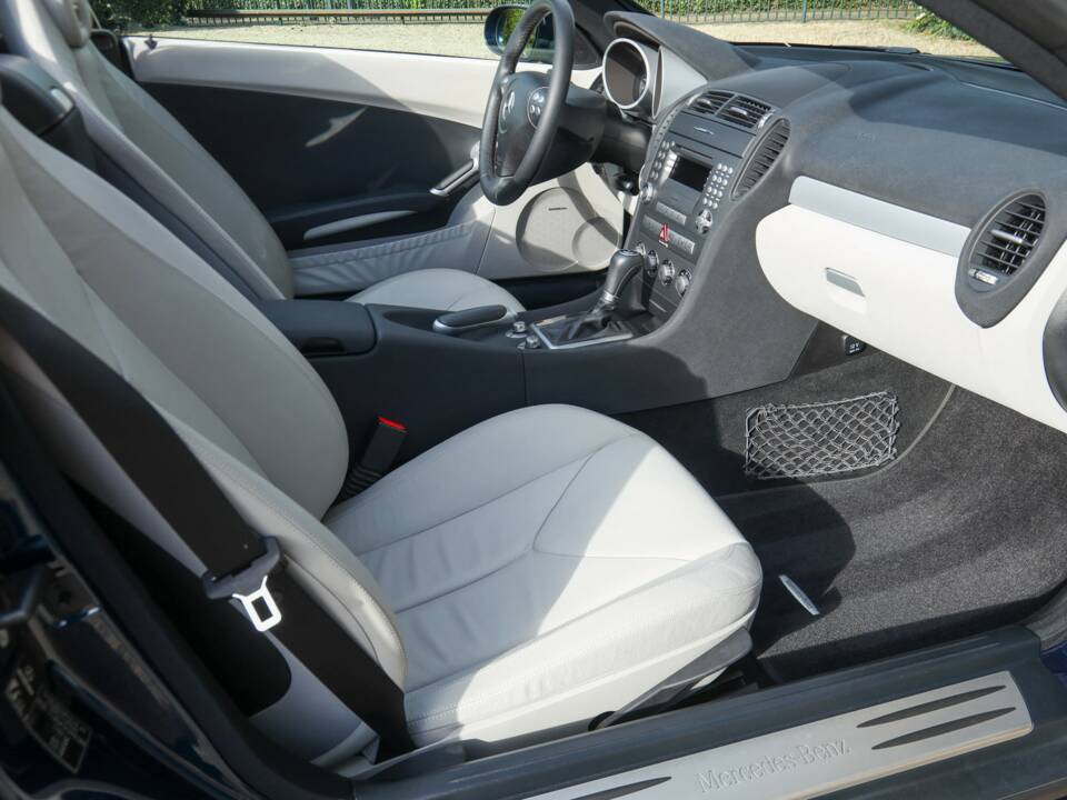 Bild 37/50 von Mercedes-Benz SLK 280 (2005)