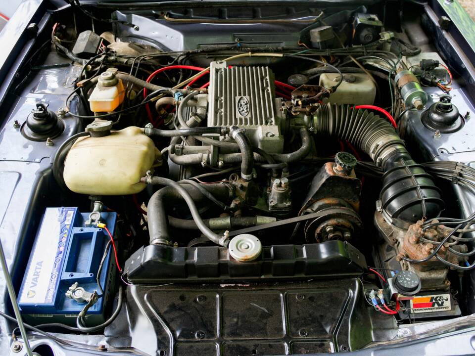 Bild 6/21 von Ford Capri 2,8i (1988)